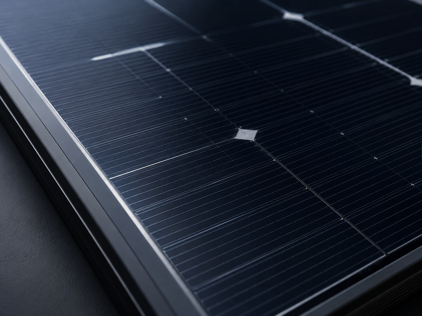 Nahaufnahme monokristallines Solarmodul